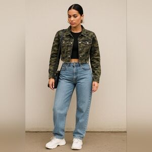 Denimland Cropped Camo Denim Jacket Raw Hem Size Medium